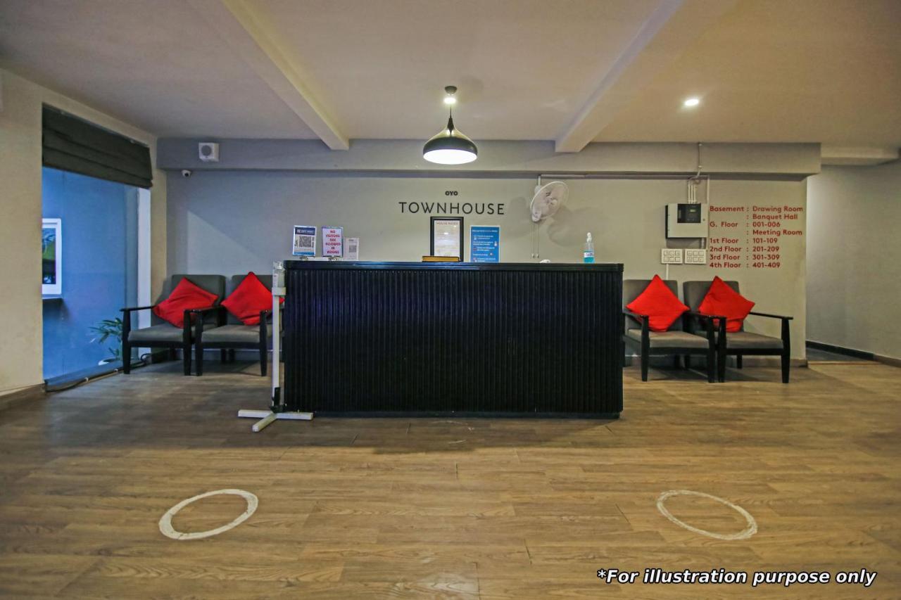 Oyo Townhouse 115 Patel Nagar Ξενοδοχείο Νέο Δελχί Εξωτερικό φωτογραφία